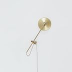 Brass-Wall-Lamp_Up