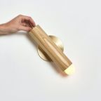 EDITS_0003_Sconce-Natural-On-White-Hand