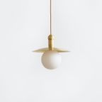 02_Web_HELIOS_PENDANT_BRASS_SPHERE_STRAIGHT_OFF