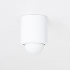 PARKIV___0017_WHITE_FLUSH_STRAIGHT_OFF